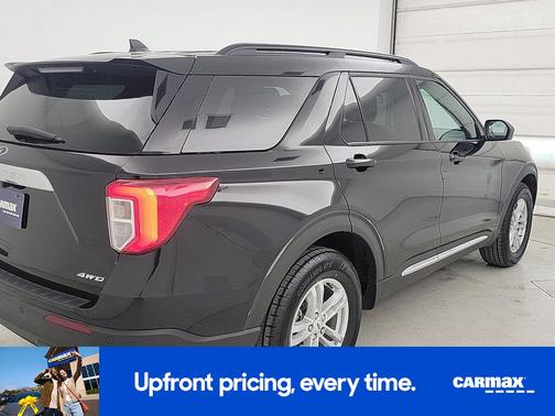 Black 2023 Ford Explorer XLT
