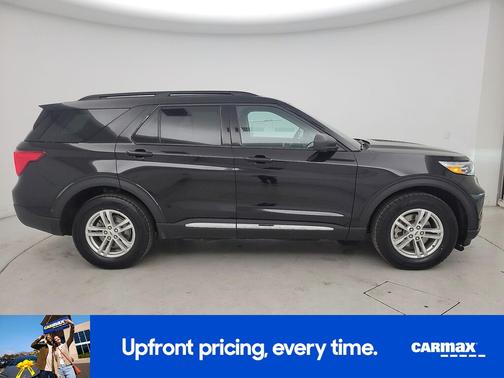 Black 2023 Ford Explorer XLT
