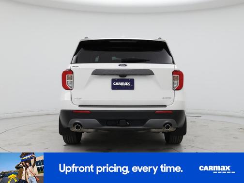 White 2024 Ford Explorer XLT