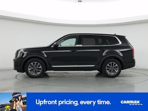 Black 2024 Kia Telluride LX