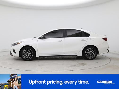 White 2024 Kia Forte GT-Line