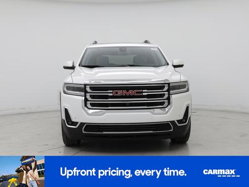 White 2023 GMC Acadia SLT