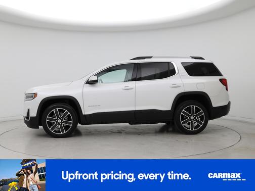 White 2023 GMC Acadia SLT