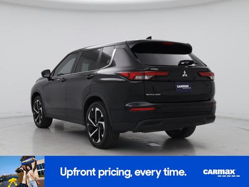 2022 Mitsubishi Outlander ES