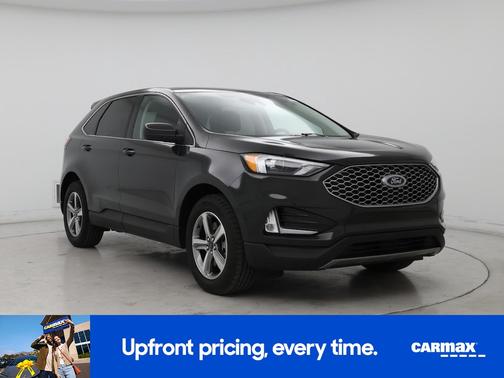 Black 2023 Ford Edge SEL