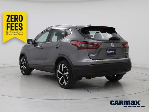 Gray 2022 Nissan Rogue Sport SL