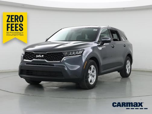 Gray 2023 Kia Sorento LX