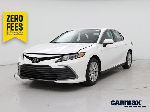 White 2022 Toyota Camry LE