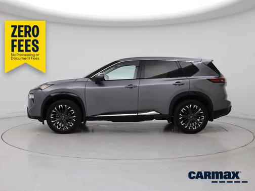 Gray 2024 Nissan Rogue Platinum