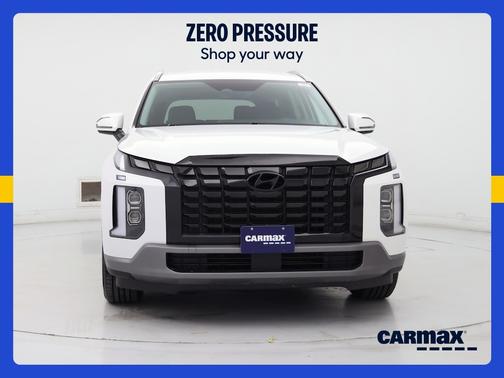 White 2025 Hyundai PALISADE SEL