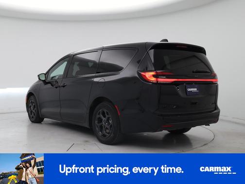 2023 Chrysler Pacifica Hybrid Limited