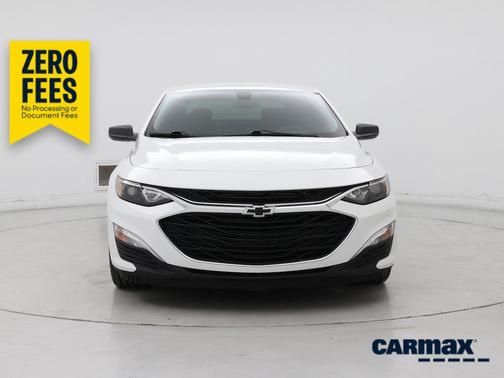 White 2022 Chevrolet Malibu RS