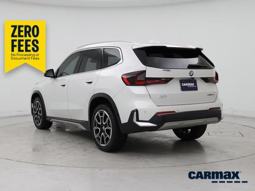 White 2023 BMW X1 XDrive28i