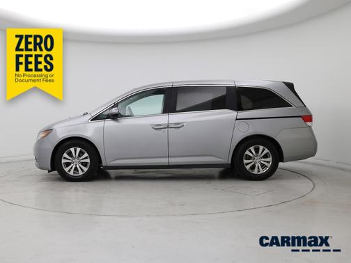 Silver 2016 Honda Odyssey SE