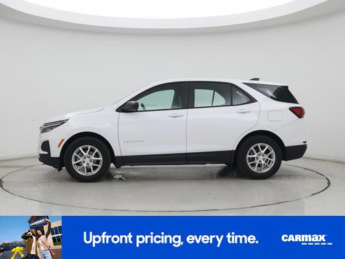 White 2024 Chevrolet Equinox LS