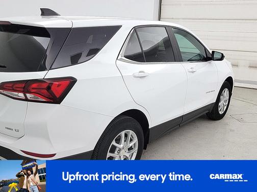 White 2023 Chevrolet Equinox LT