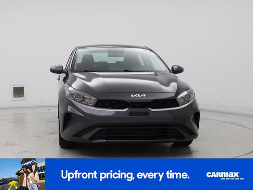 Gray 2024 Kia Forte LXS
