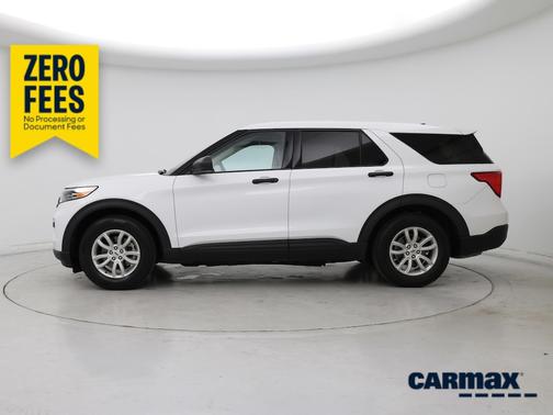 White 2021 Ford Explorer