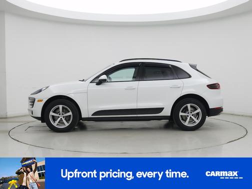 White 2017 Porsche Macan