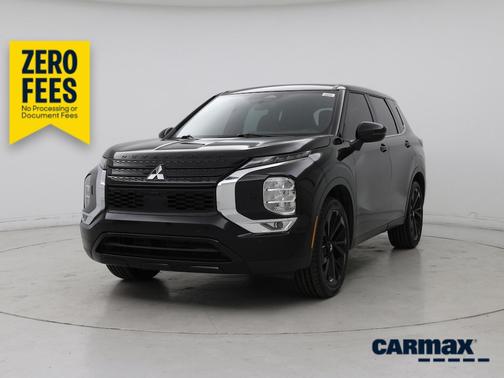 Black 2022 Mitsubishi Outlander Black Edition