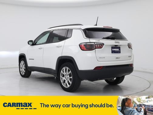 2023 Jeep Compass Latitude Lux