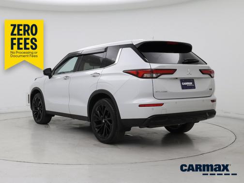 White 2023 Mitsubishi Outlander SEL Black Edition