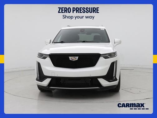 White 2023 Cadillac XT6 Sport