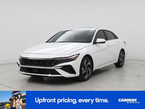 White 2024 Hyundai ELANTRA SEL