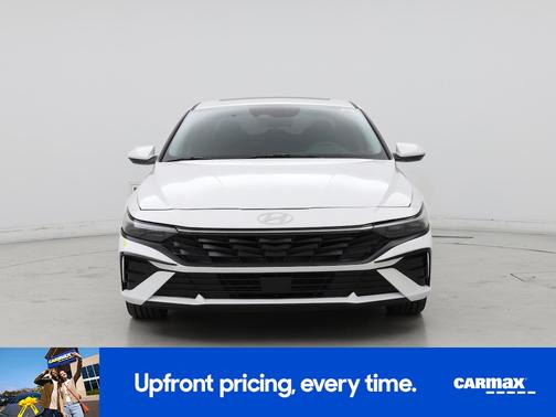 White 2024 Hyundai ELANTRA SEL