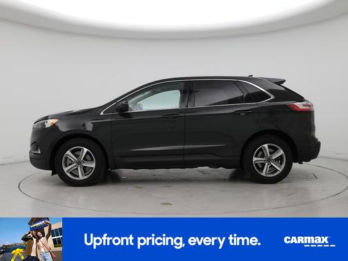 Black 2023 Ford Edge SEL