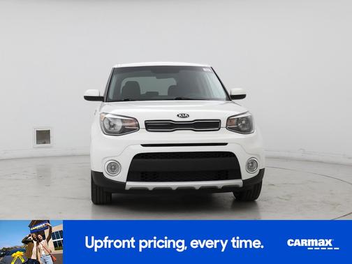 White 2018 Kia Soul +