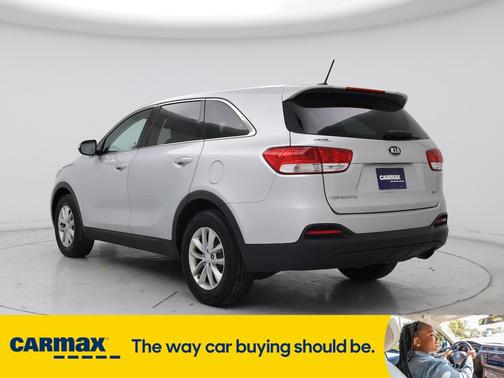 2017 Kia Sorento L