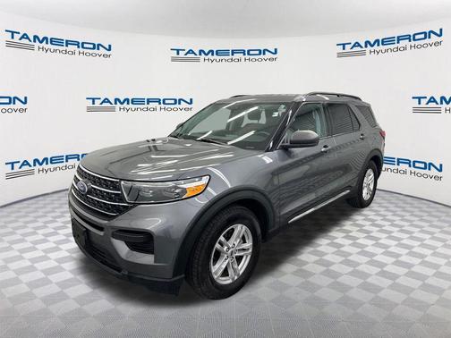 CARBONIZED GRAY METALLIC 2022 Ford Explorer XLT