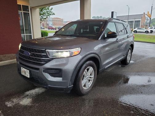 CARBONIZED GRAY METALLIC 2022 Ford Explorer XLT