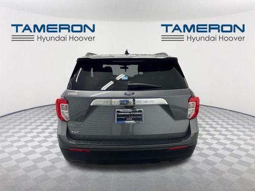 CARBONIZED GRAY METALLIC 2022 Ford Explorer XLT