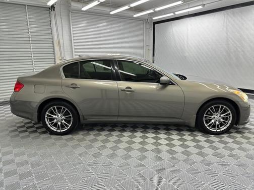 2012 INFINITI G37x Base