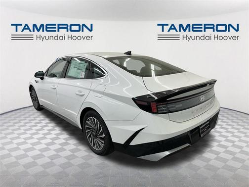 2025 Hyundai SONATA Hybrid SE