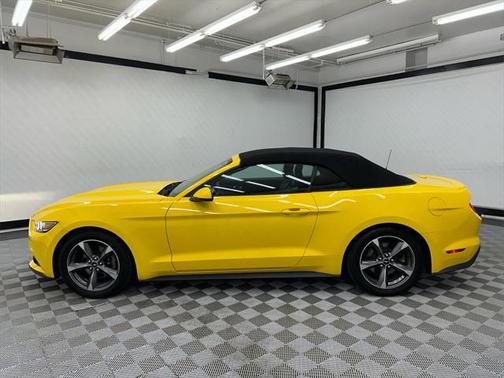 2015 Ford Mustang EcoBoost Premium