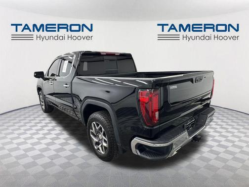 Onyx Black 2024 GMC Sierra 1500 SLT