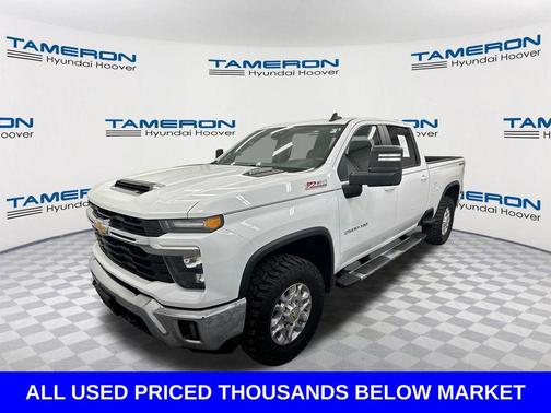 Summit White 2024 Chevrolet Silverado 2500 LT