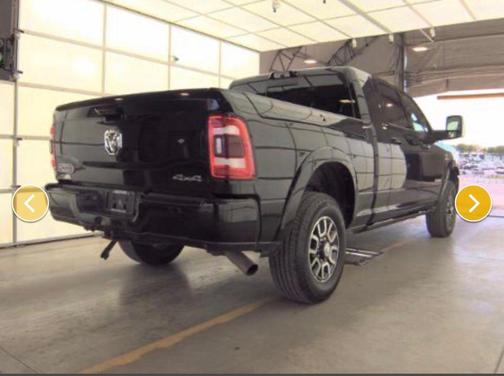 Diamond Black Crystal Pearlcoat 2023 RAM 2500 Longhorn