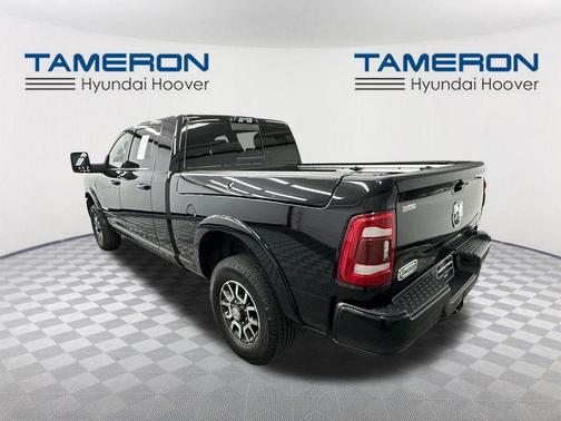 Diamond Black Crystal Pearlcoat 2023 RAM 2500 Longhorn