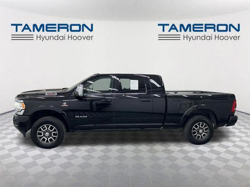 Diamond Black Crystal Pearlcoat 2023 RAM 2500 Longhorn