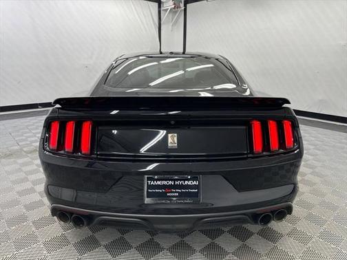 2018 Ford Shelby GT350 Base