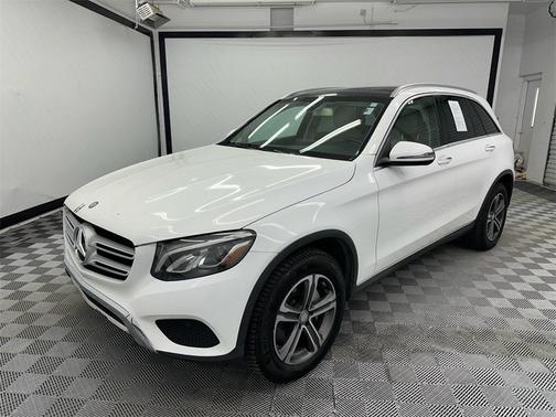 2017 Mercedes-Benz GLC 300 4MATIC