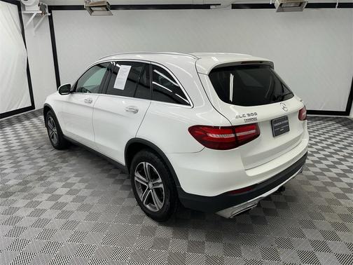2017 Mercedes-Benz GLC 300 4MATIC
