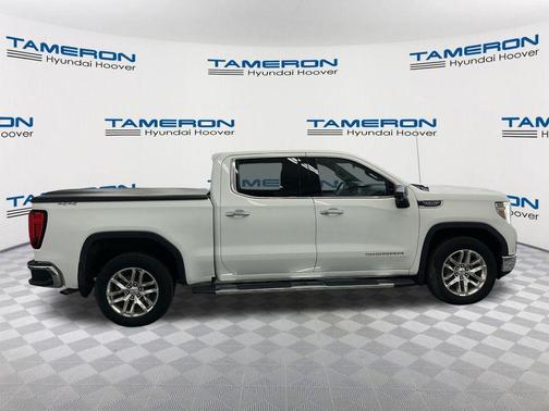 Summit White 2022 GMC Sierra 1500 SLT