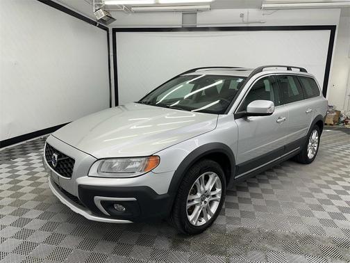 2016 Volvo XC70 T5 Premier