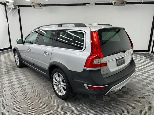 2016 Volvo XC70 T5 Premier
