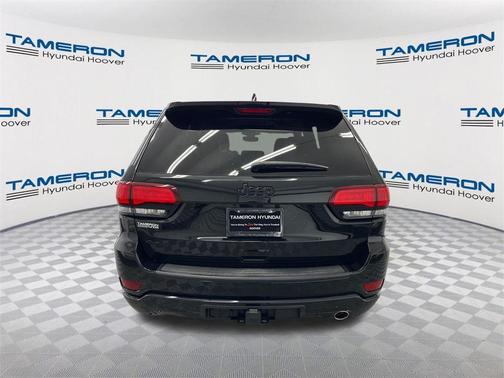 2022 Jeep Grand Cherokee Laredo